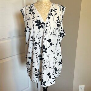 Floral Sleeveless V-Neck Top - Black and White